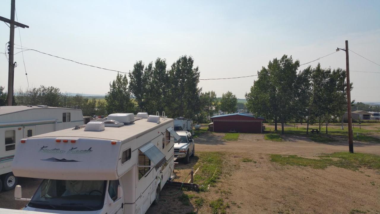 Alahart Motel Dawson Creek Zewnętrze zdjęcie